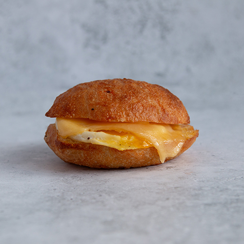 Egg & Che­e­se Bre­ak­fast Sandwich